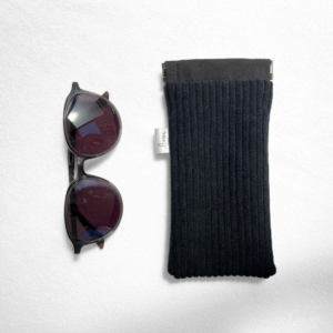 Etui à lunettes all black
