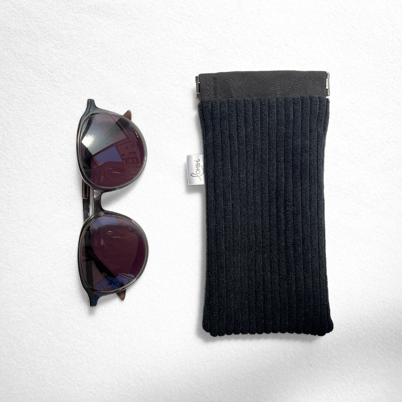 Etui à lunettes all black