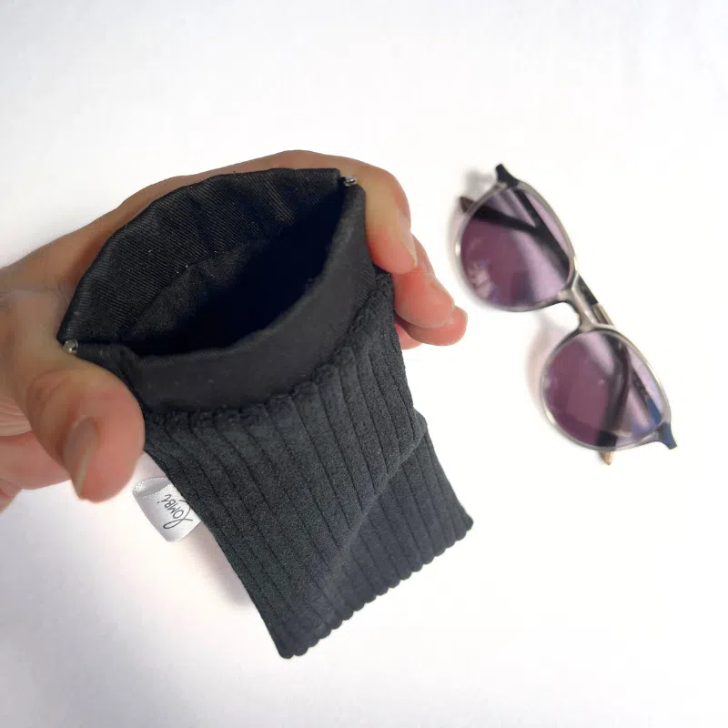Etui à lunettes all black – Image 2