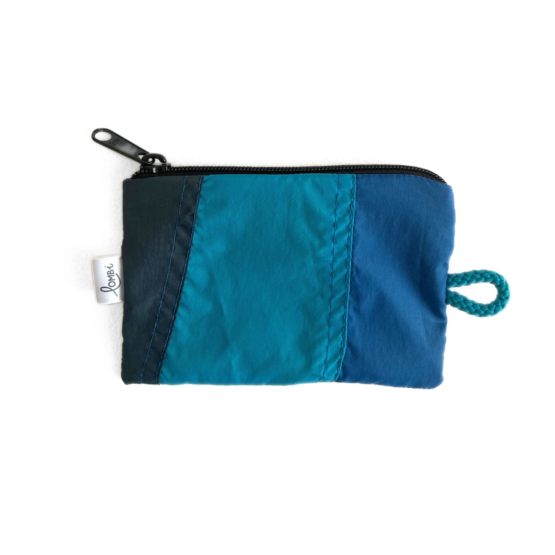 Porte-monnaie upcyclé coupe-vent bleu – Image 3