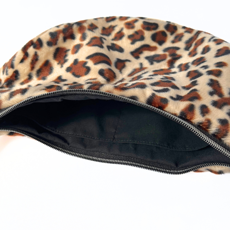 Sac demi-lune léopard – Image 5